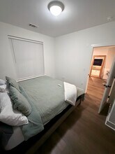 419 E 36th St, Unit 110 in Charlotte, NC - Building Photo - Building Photo