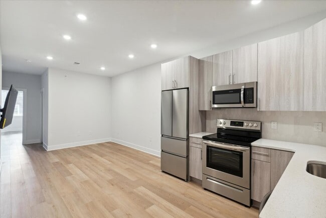 property at 3843 Haverford Ave