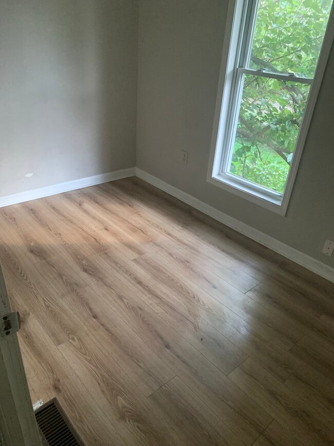 349 W 28th St in Indianapolis, IN - Foto de edificio - Building Photo