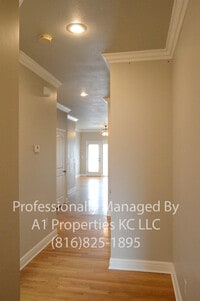 1624 Ridgeway Dr photo'