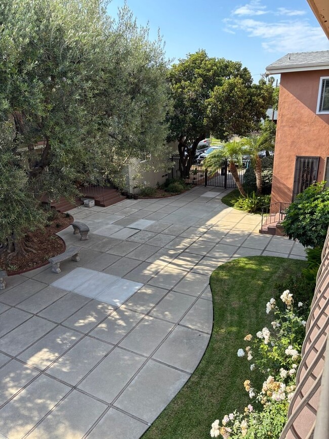 property at 1030 2nd St