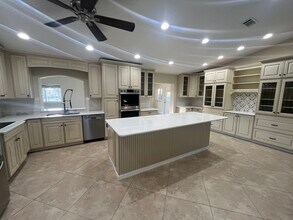 114 N Tymber Creek Rd in Ormond Beach, FL - Building Photo - Building Photo