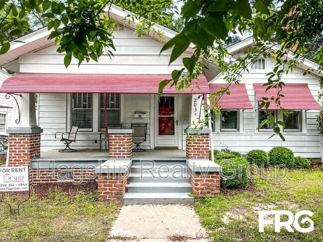 property at 203 S Eastern St