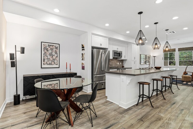 1105 Makena Wy. in Oceanside, CA - Building Photo