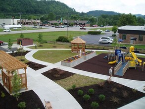 Boodry Place Apartments in Morehead, KY - Building Photo - Building Photo