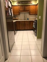 1325 E Monroe St in Mount Pleasant, IA - Building Photo - Building Photo