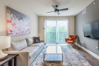 3001 Esperanza Crossing-Unit -6419 in Austin, TX - Building Photo - Building Photo