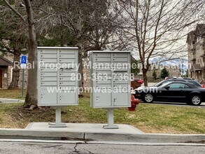 1255 Wolf Hollow Ln in Salt Lake City, UT - Building Photo - Building Photo