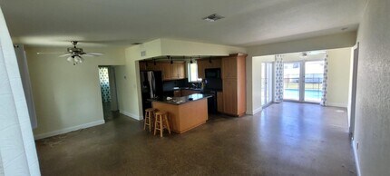 4330 SW 10th St in Plantation, FL - Building Photo - Building Photo