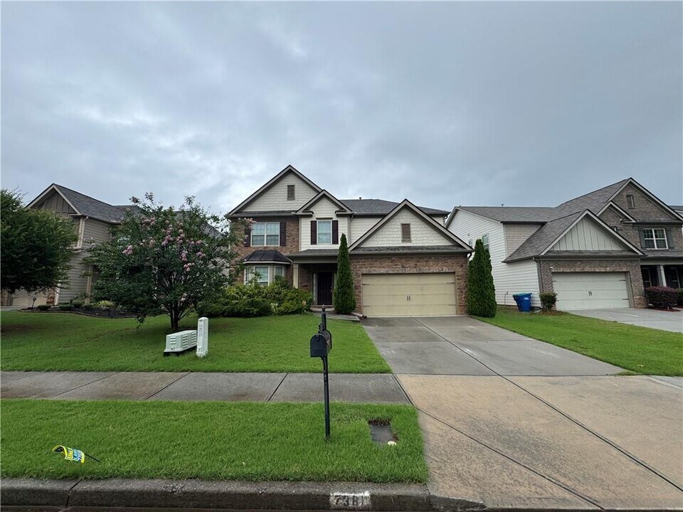 7381 Parkland Bend in Fairburn, GA - Foto de edificio