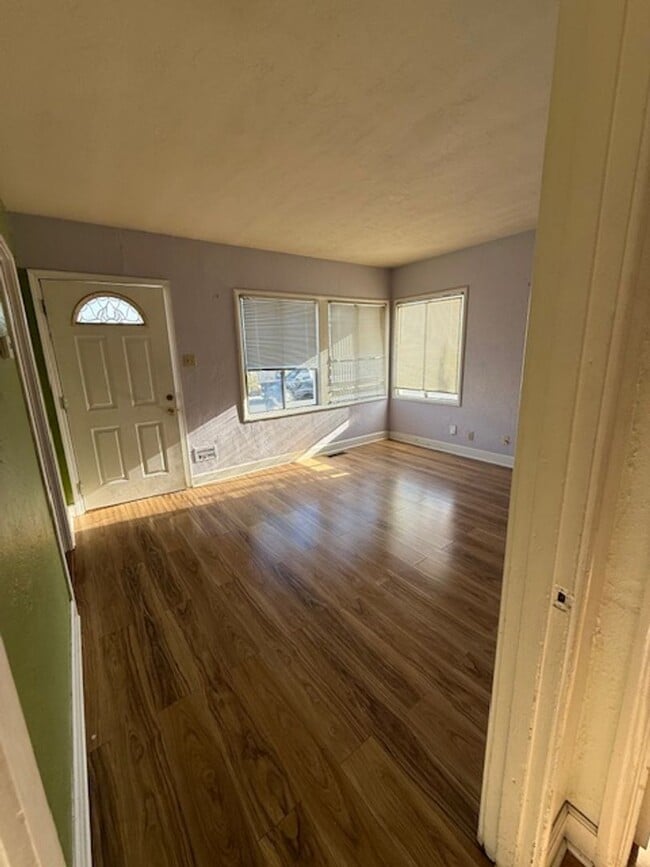 property at 5925-5933 San Diego St
