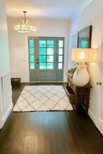 77 Northside Dr in Sag Harbor, NY - Building Photo - Building Photo