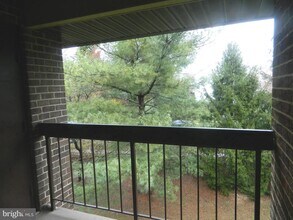 7925 Coriander Dr in Gaithersburg, MD - Building Photo - Building Photo