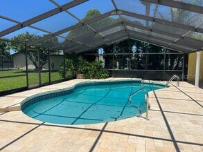 9611 Towanda Ln in Port Richey, FL - Building Photo - Building Photo