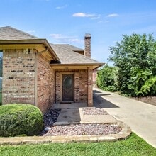 6400 Country Day Trail in Benbrook, TX - Building Photo - Building Photo