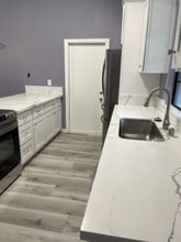 1323 Hidalgo Cir in Roseville, CA - Building Photo - Building Photo