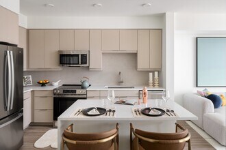 Amara Wynwood in Miami, FL - Building Photo - Building Photo