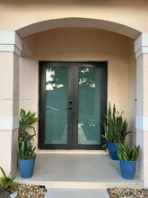 925 Briar Ridge Rd in Weston, FL - Building Photo - Building Photo