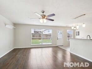 14119 Maximos Dr in Houston, TX - Building Photo - Building Photo