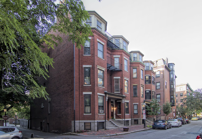 96 Pinckney St in Boston, MA - Building Photo - Building Photo