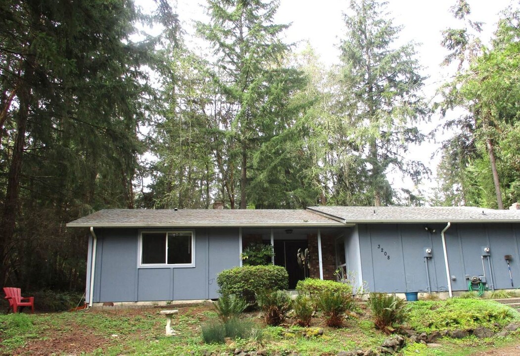 3208 76th Ave NW in Gig Harbor, WA - Building Photo