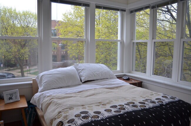 4747 N Virginia Ave in Chicago, IL - Building Photo - Building Photo