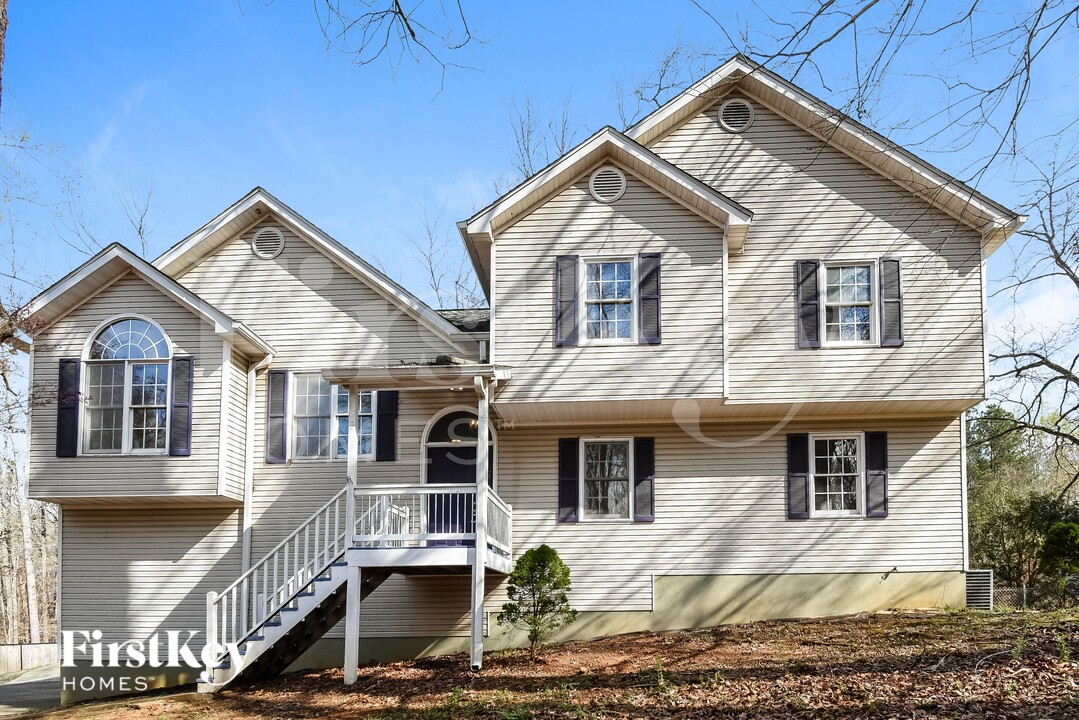 6215 Little Ridge Rd in Acworth, GA - Building Photo