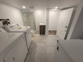 62 Ontario St in Thunder Bay, ON - Building Photo - Building Photo