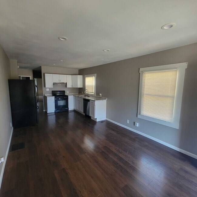 2910 Winthrop Ave, Unit 2912 in Indianapolis, IN - Building Photo - Building Photo