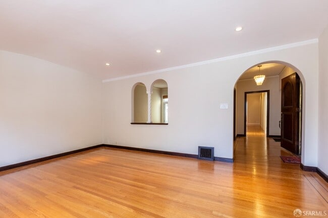 property at 3014 Baker St