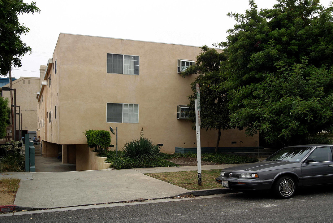 1144 10th St in Santa Monica, CA - Building Photo