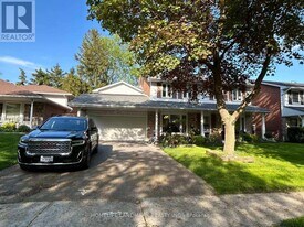 37 Allangrove Crescent in Toronto, ON - Building Photo