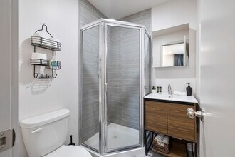 89 Cottage St in Middletown, NY - Foto de edificio - Building Photo