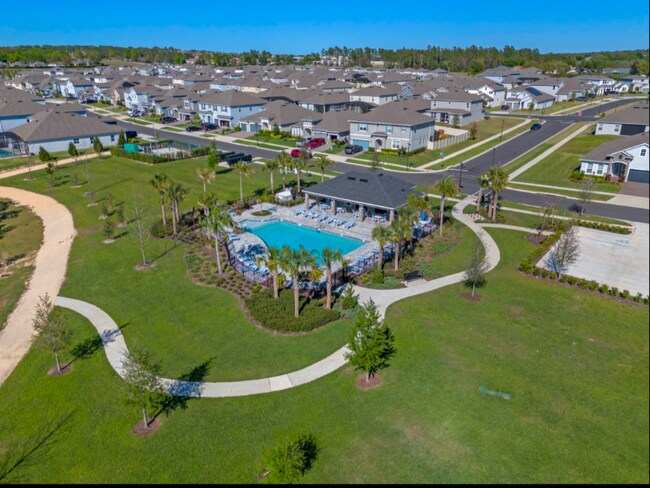 4402 Davos Dr in Clermont, FL - Building Photo - Building Photo