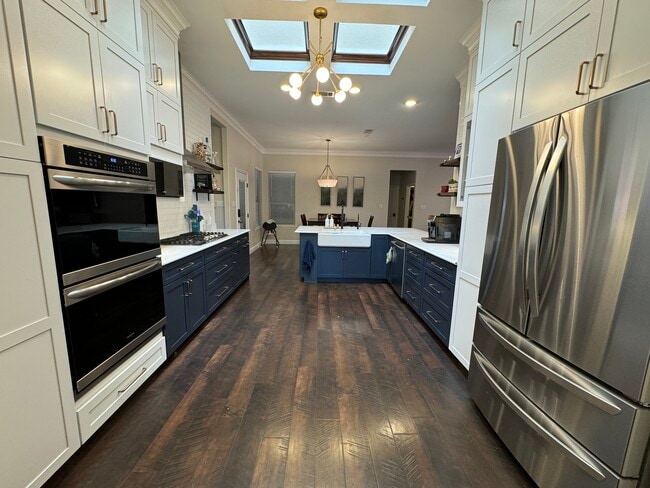 property at 5305 Wimberley Spring Ct