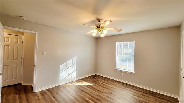 property at 3112 Travis St