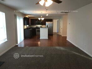124 Wood Hollow Ct in Mount Holly, NC - Building Photo - Building Photo