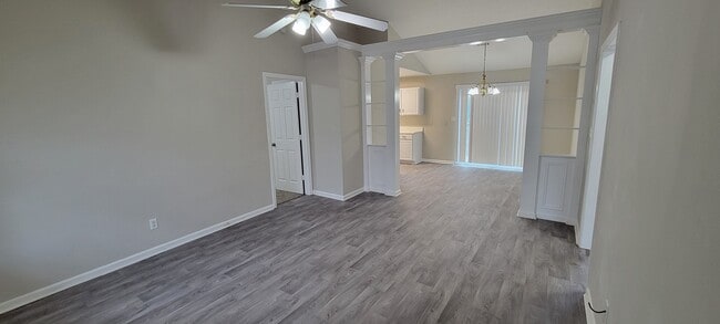 118 Crystal Brk in Griffin, GA - Foto de edificio - Building Photo