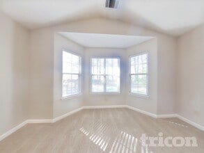 165 Old Hampton Way in Hampton, GA - Foto de edificio - Building Photo