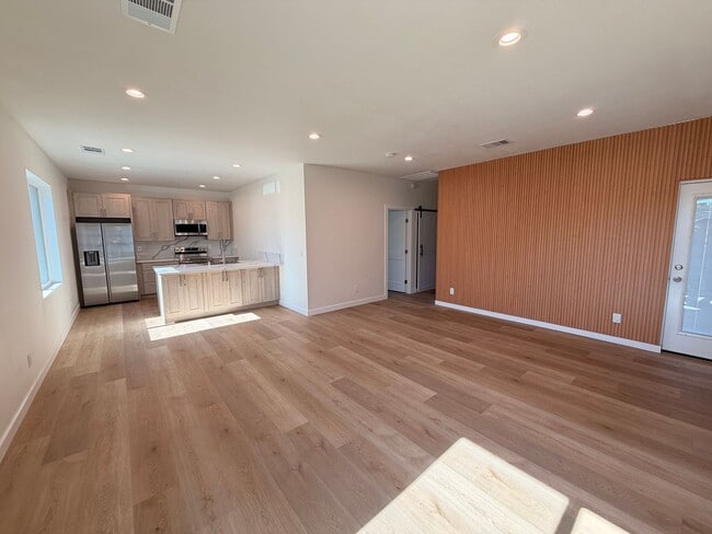 2947-2949 Dalton Ave in Los Angeles, CA - Building Photo - Building Photo