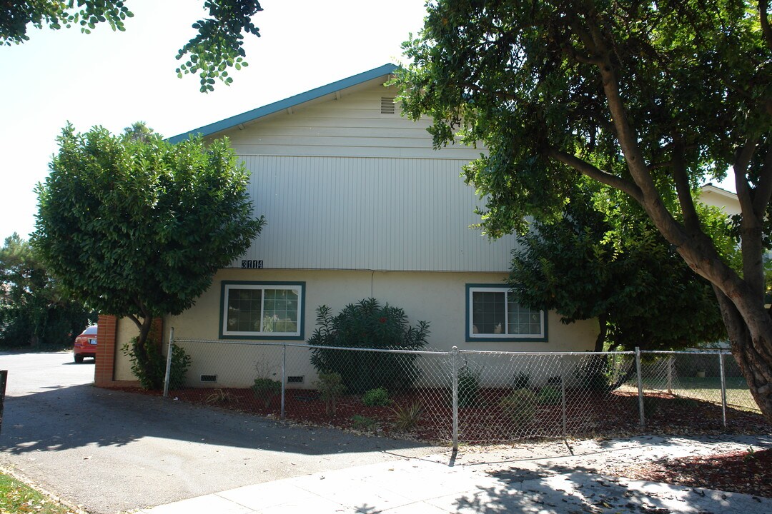 3114 Dakan Ct in San Jose, CA - Building Photo