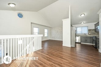 17476 E Plateau Dr in Aurora, CO - Foto de edificio - Building Photo