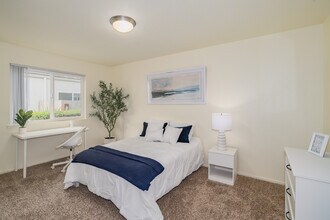 Fountain Circle Townhomes in Davis, CA - Foto de edificio - Interior Photo