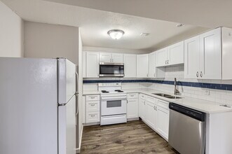 5599 S Sherman Cir, Unit 5599 in Littleton, CO - Building Photo - Building Photo