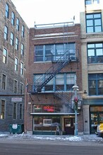 221 N Water St in Milwaukee, WI - Building Photo - Building Photo
