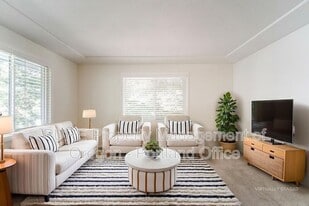 3520 SW Coronado St in Portland, OR - Building Photo