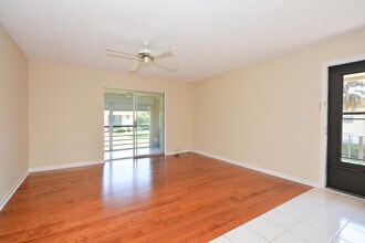 1271 NW 13th St in Boca Raton, FL - Building Photo - Building Photo