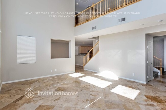 686 Kew Gardens Dr in Las Vegas, NV - Foto de edificio - Building Photo