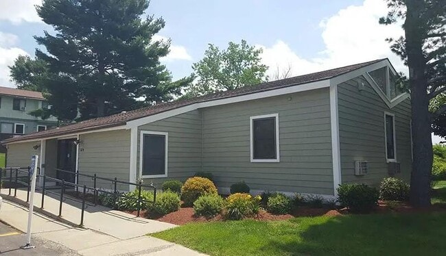 360 1/2 Tokeneke Rd