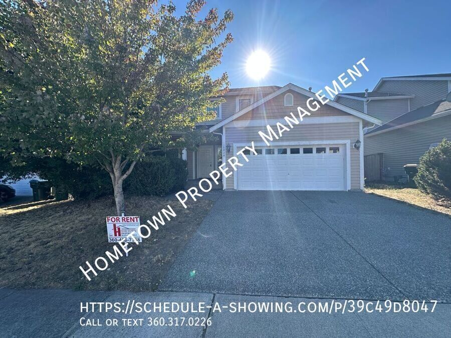 10424 Barry Bridges St SE in Yelm, WA - Foto de edificio
